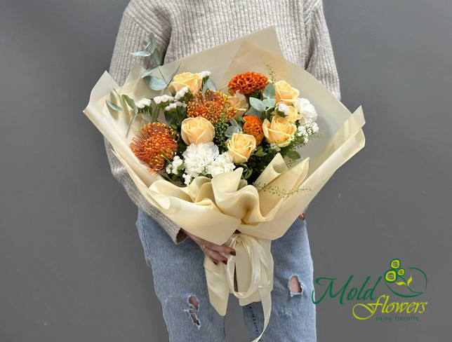 Bouquet with Cream Roses and Celosia "Strings of the Soul" photo